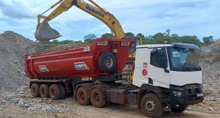 La livraison réussie de 20 semi-remorques bennes TP à 3 essieux à l’un de nos clients au Sénégal